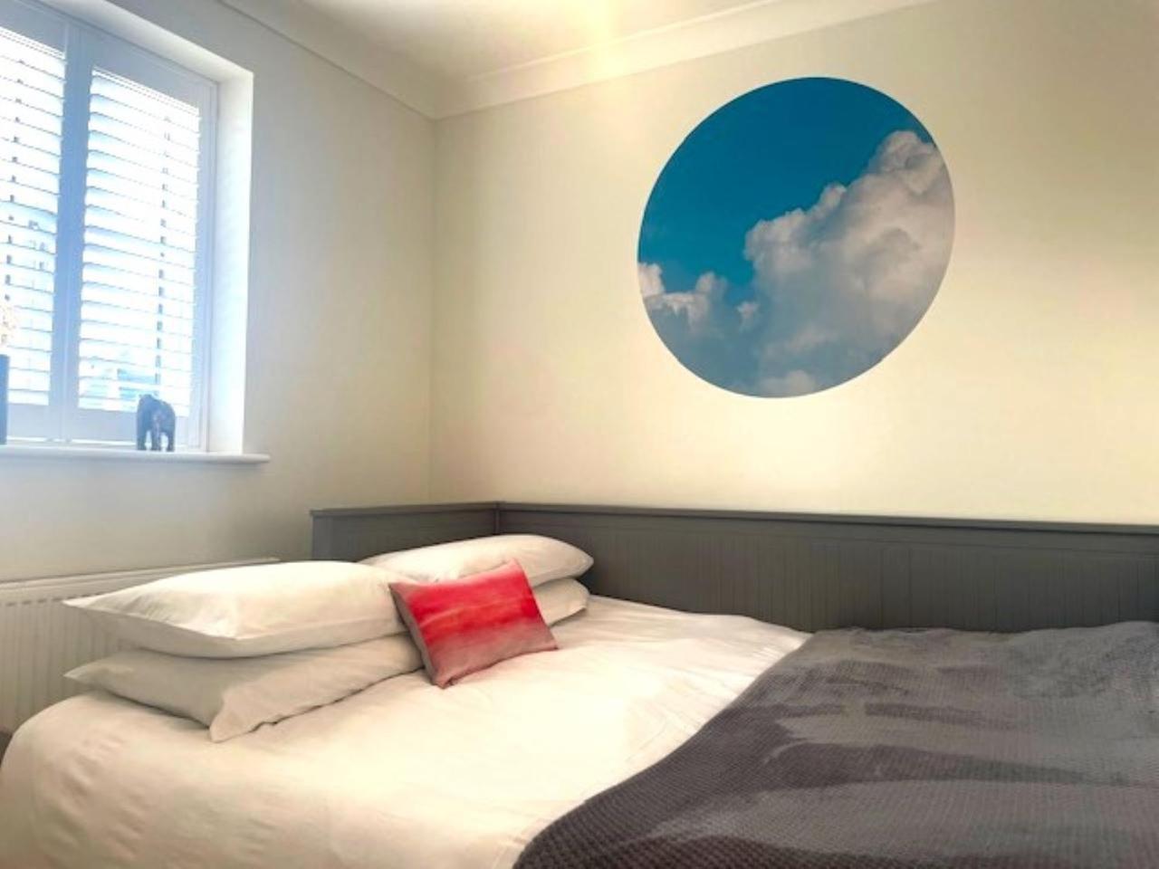 Modern Town House In Cotswolds - 3 Double Bedrooms Witney Εξωτερικό φωτογραφία
