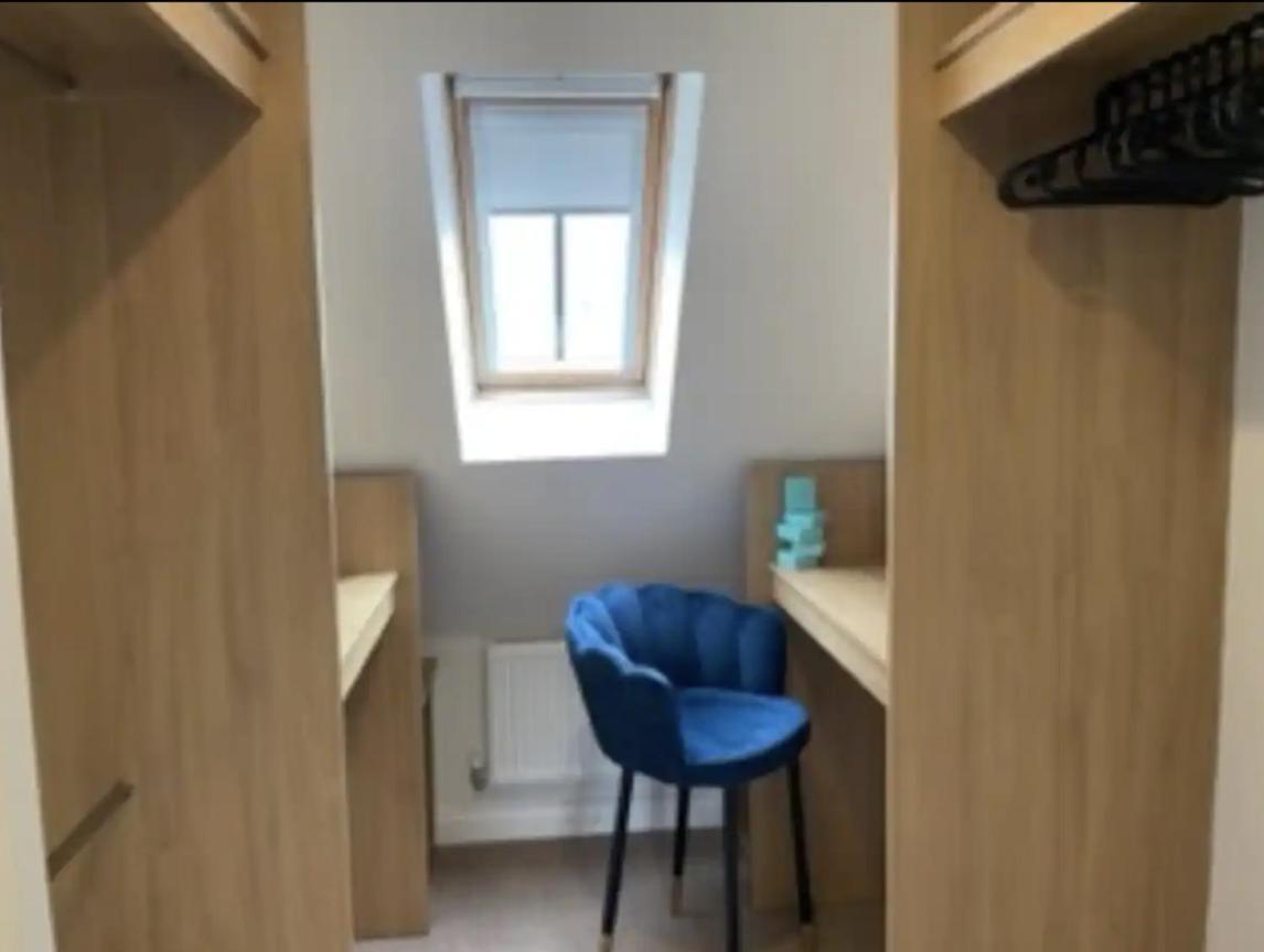 Modern Town House In Cotswolds - 3 Double Bedrooms Witney Εξωτερικό φωτογραφία